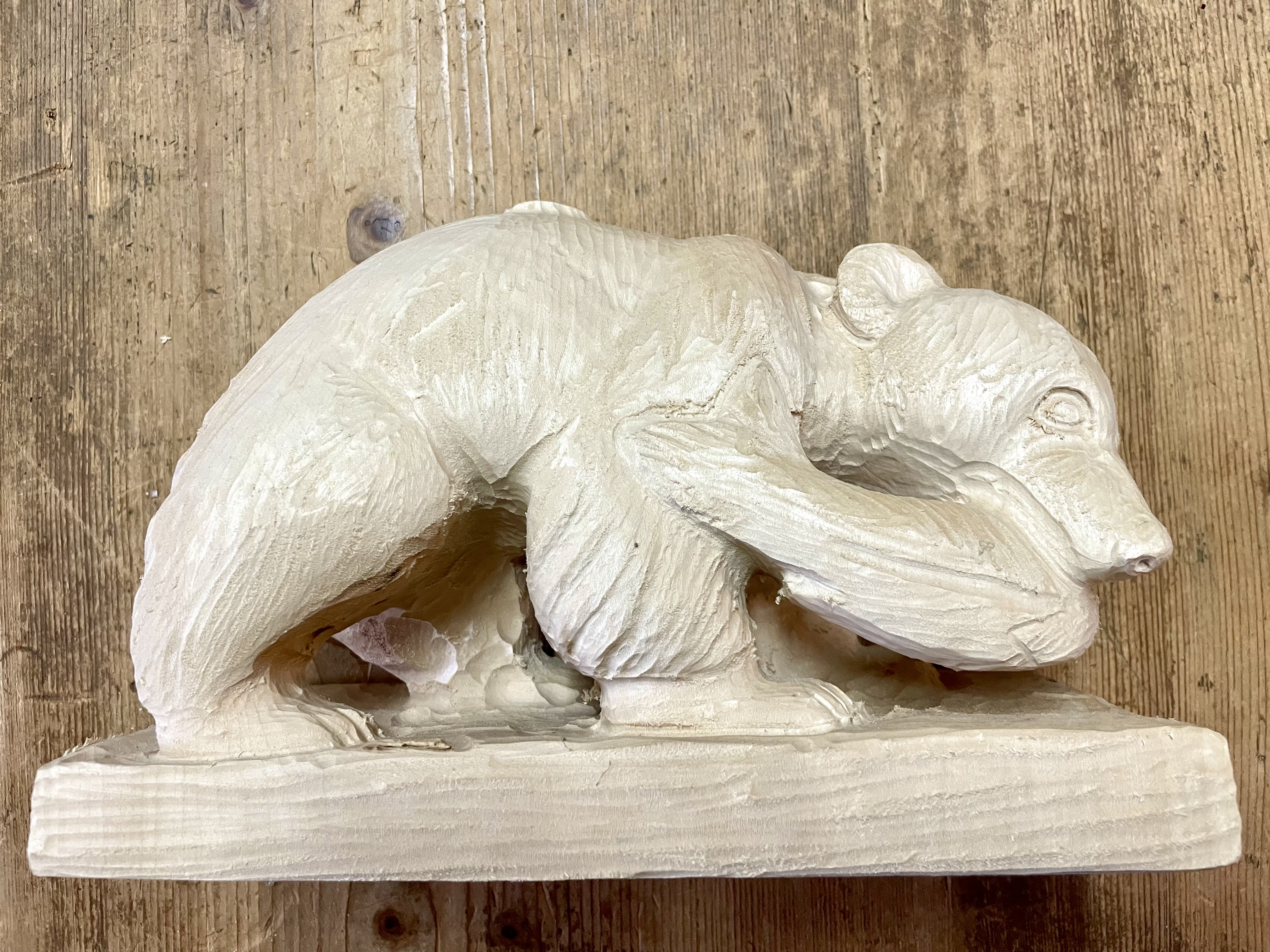 Bär mit Lachs, 30 cm, Schnitzrohling, 