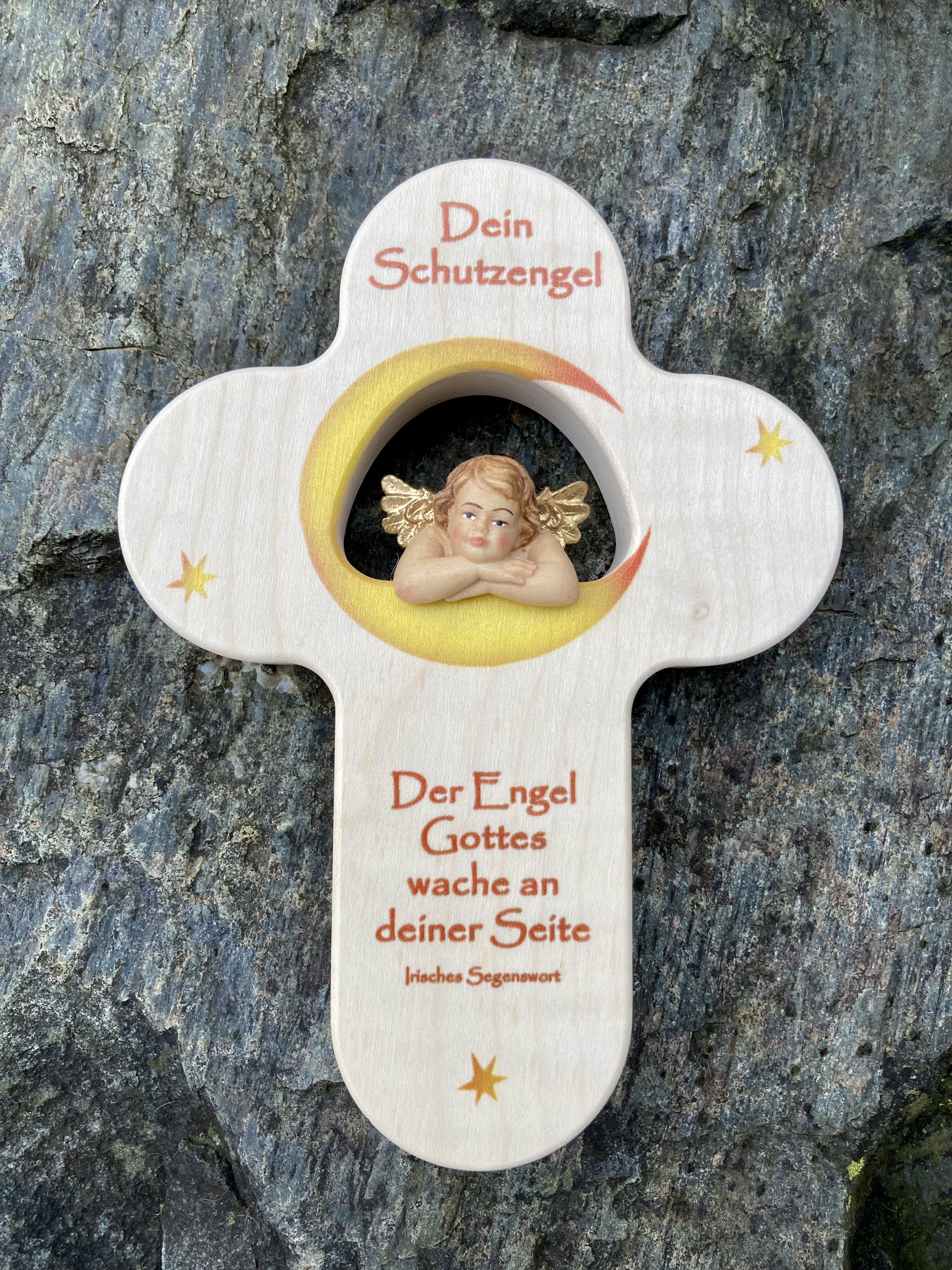 Kinderkreuz aus Holz mit Engel und Spruch