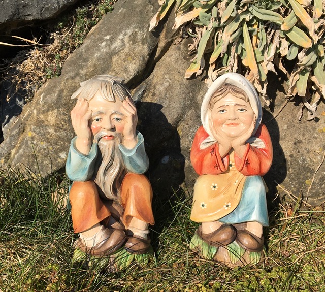 Denker Oma, Holzrohling zum Schnitzen