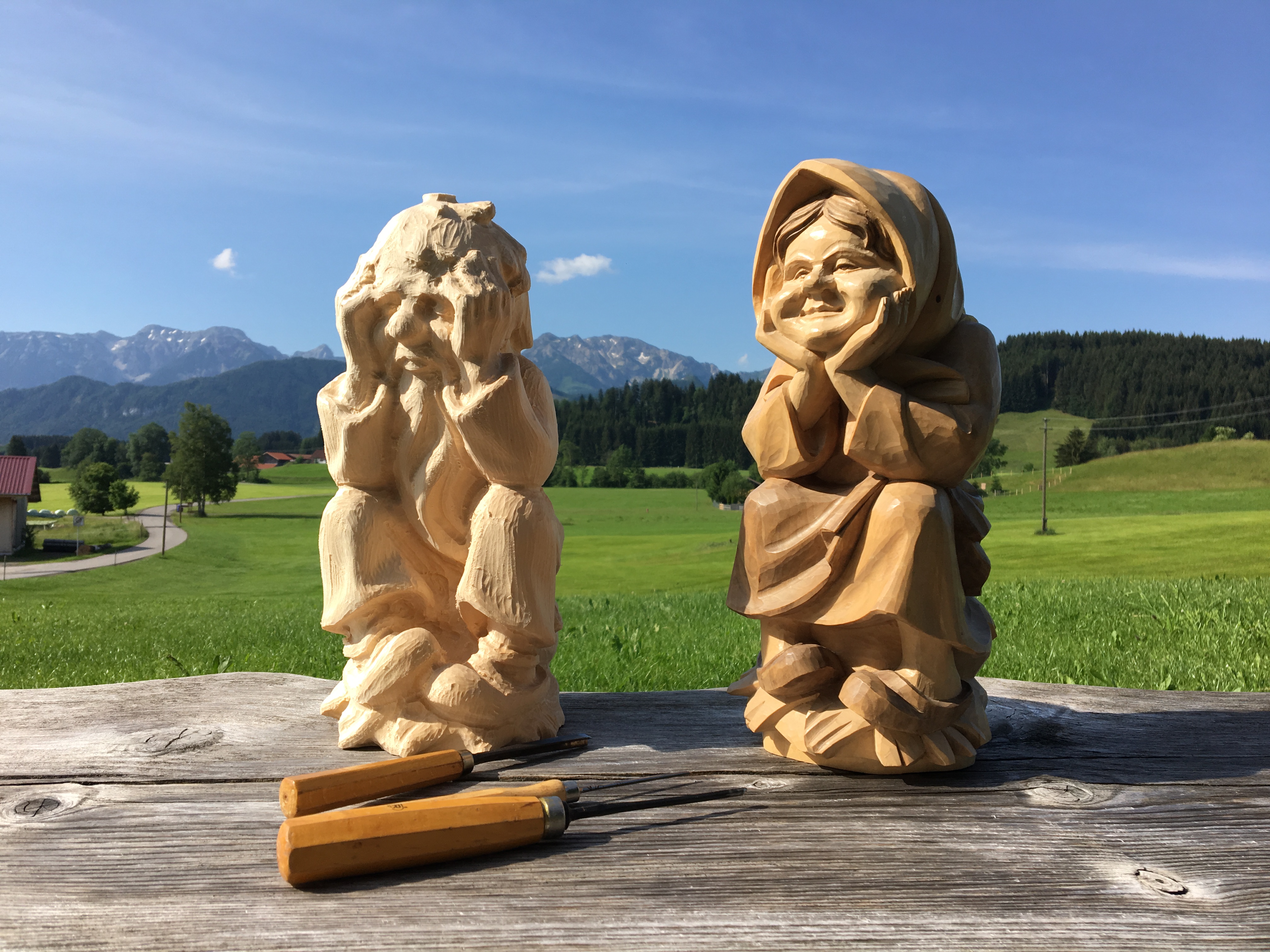 Denker Oma, Holzrohling zum Schnitzen