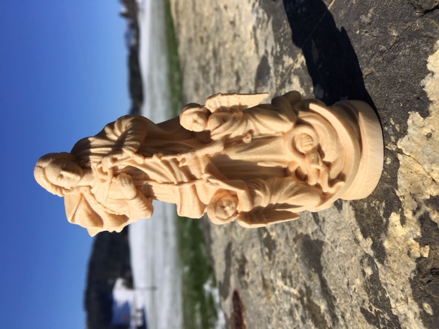 Mary Untier of Knots, 22 cm woodcarved