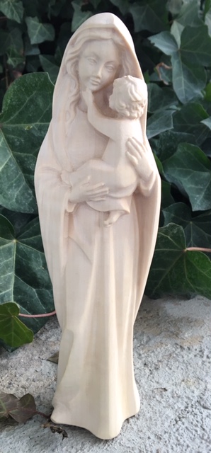 Maria mit Kind modern, aus Holz geschnitzt 