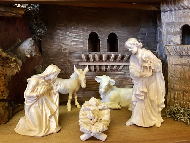 Krippen-Set: Wurzelstall, 6-teilig, mit Kostner-Krippe 12 cm